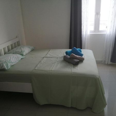 O Bercail Du Sud Chez Jeannette Apartment Saint Gabriel ภายนอก รูปภาพ
