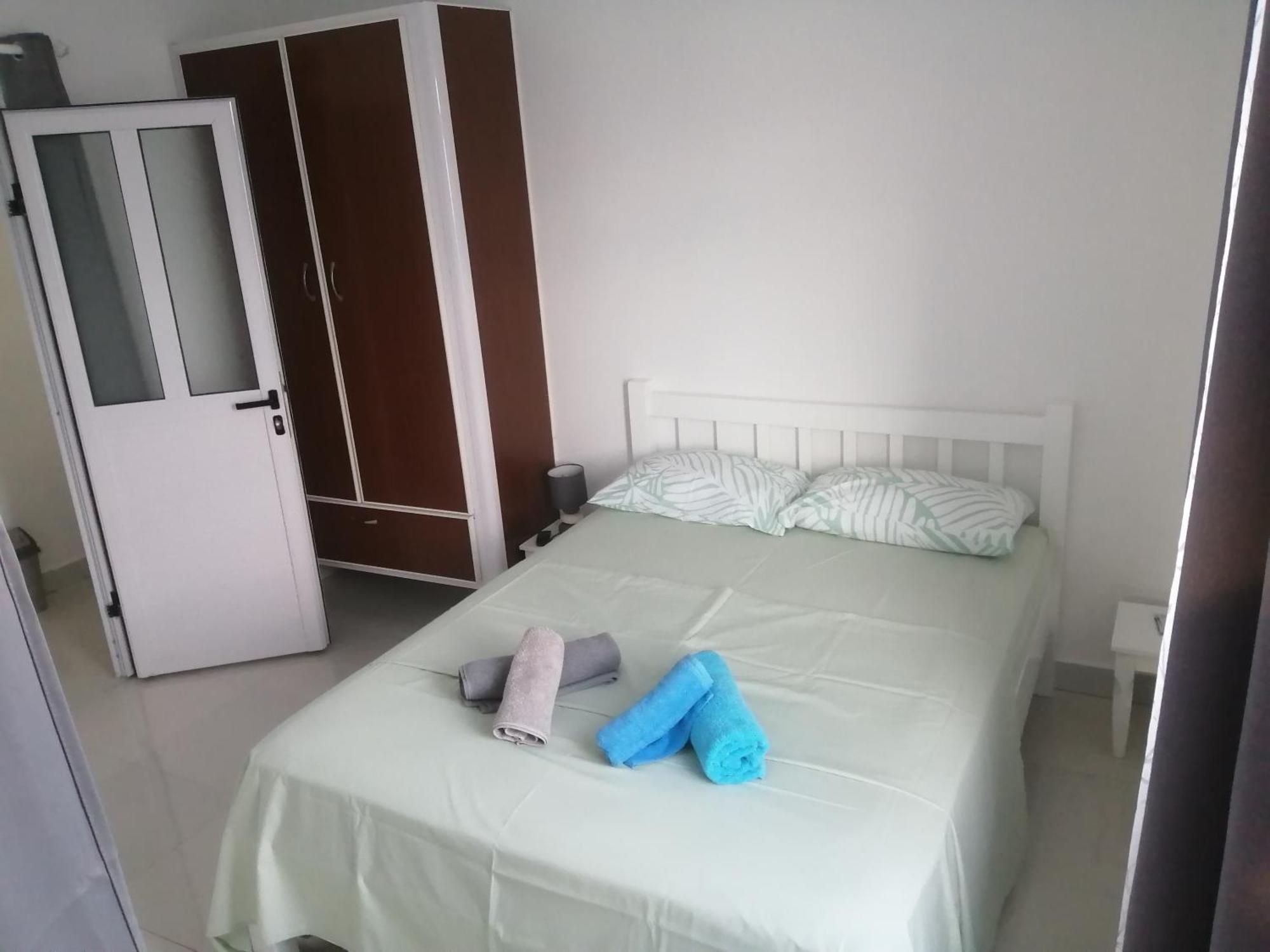 O Bercail Du Sud Chez Jeannette Apartment Saint Gabriel ภายนอก รูปภาพ